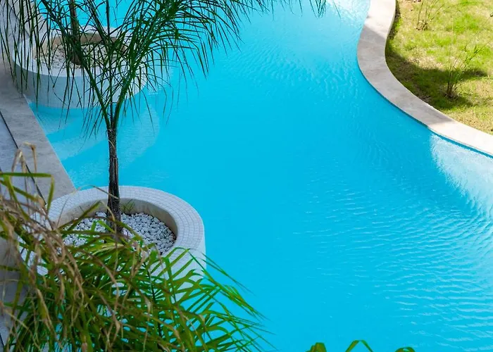 Hotel 222 Hisaroenue