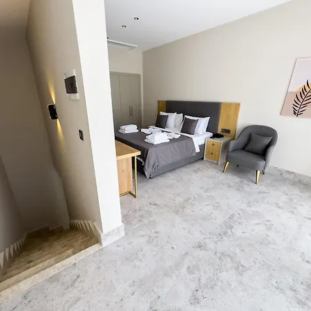 Otel 222 Hisarönü *