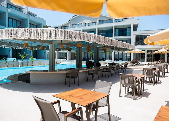 Hotel 222 Hisaroenue *