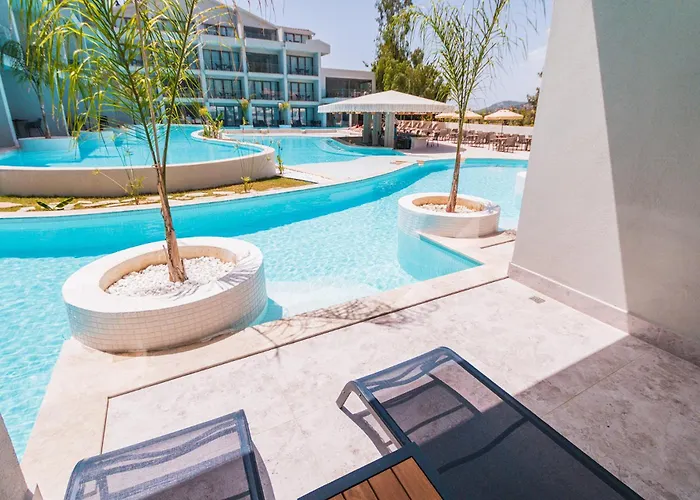 222 Hisaroenue Hotel *