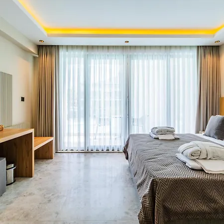 222 Hisaroenue Hotel