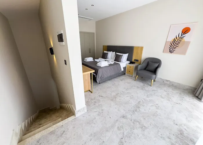 Hotel 222 Hisaroenue *