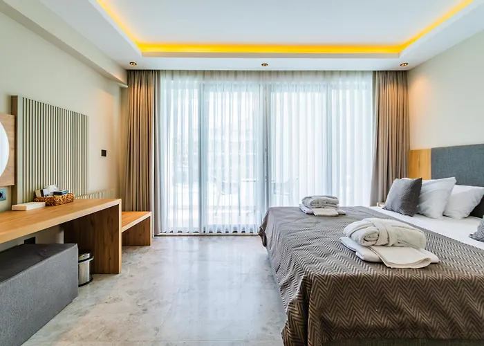 222 Hisaroenue Hotel